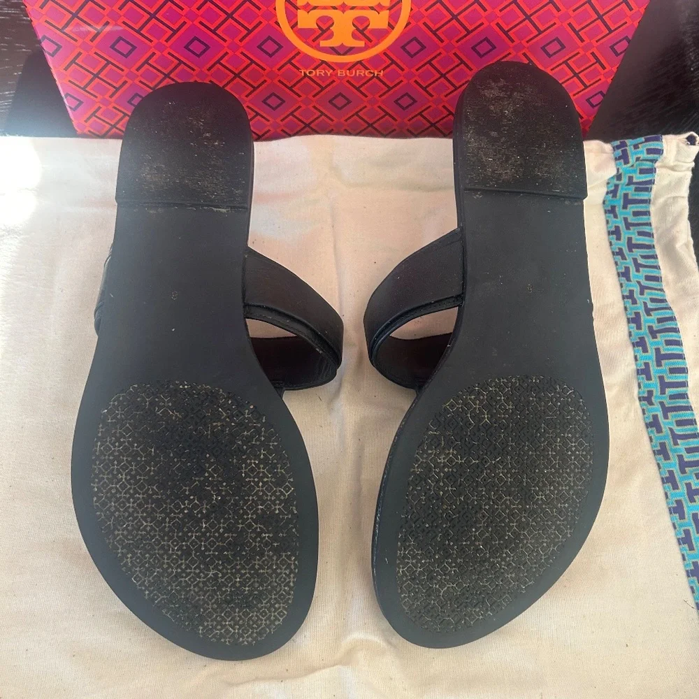 Nearly New Tory Burch Black Marsden Calf Leather Thong Sandals Size 8